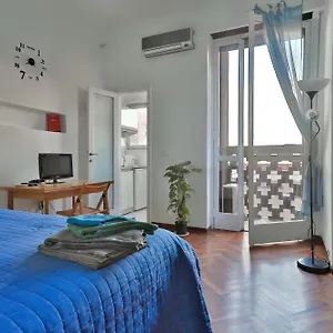 Happydays Sant'ambrogio/tortona Apartment