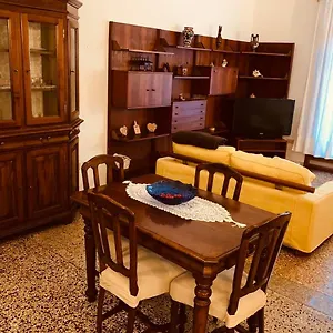 https://stefanos-sweet-home.hotelslidodijesolo.com